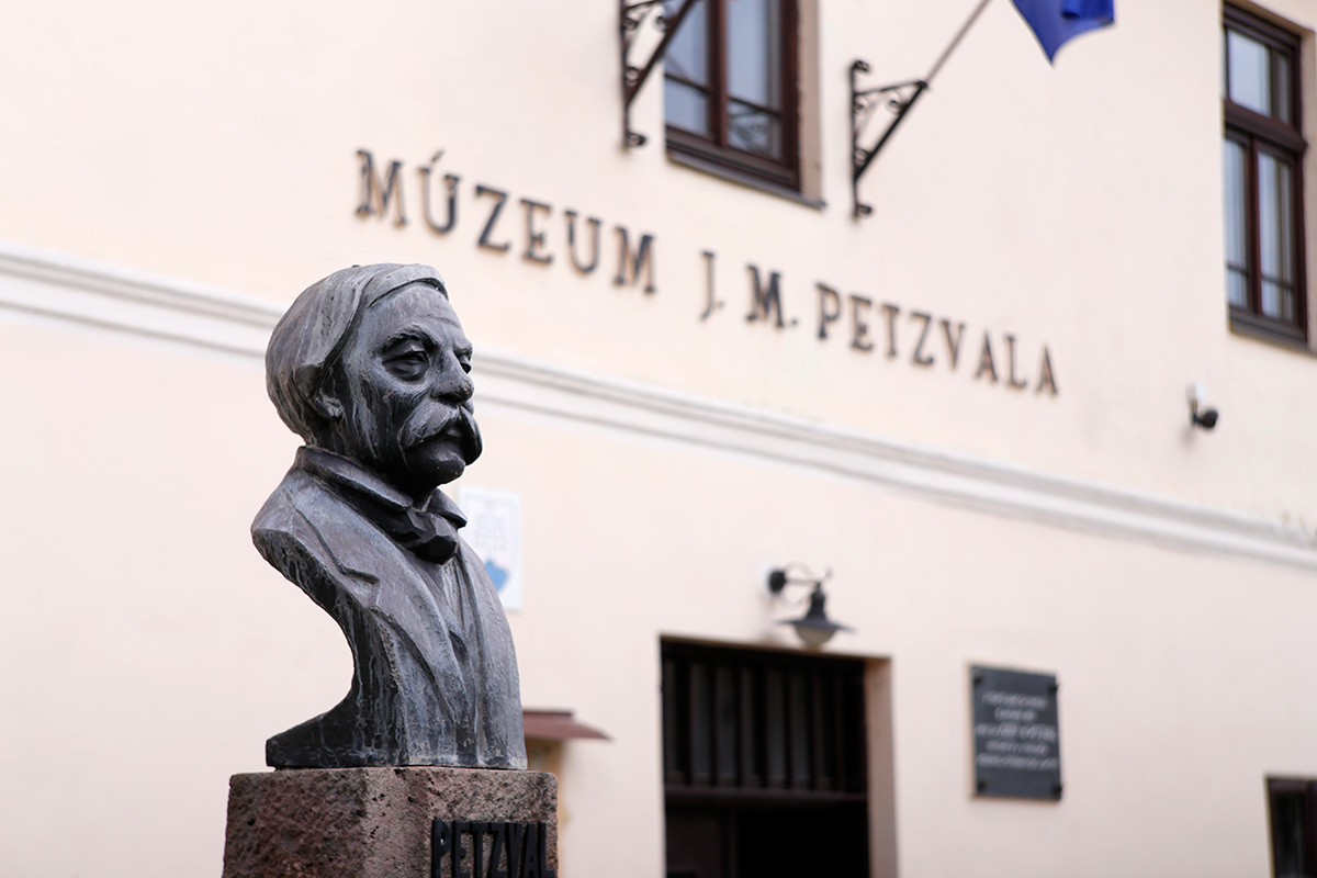 MÚZEUM J.M.PETZVALA
