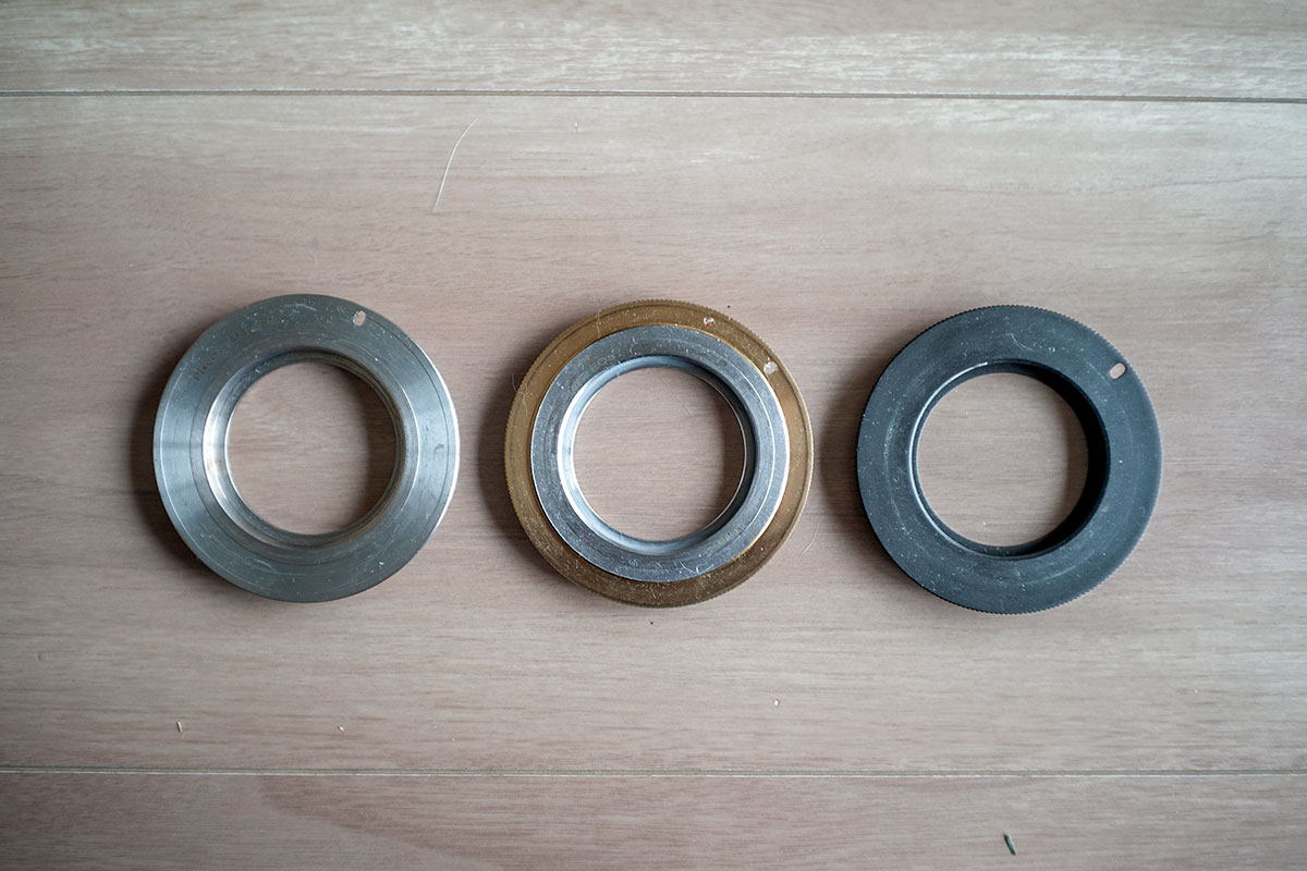 3種の M42 マウントアダプタ