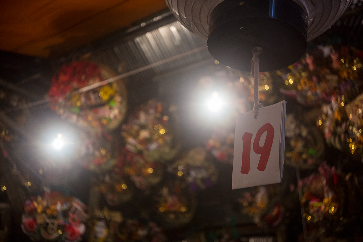 新宿 花園神社の酉の市 w/ Meyer Gorlitz Weitwinkel Doppel Anastigmat 1:4.5 f=4cm - 2016年11月23日撮影