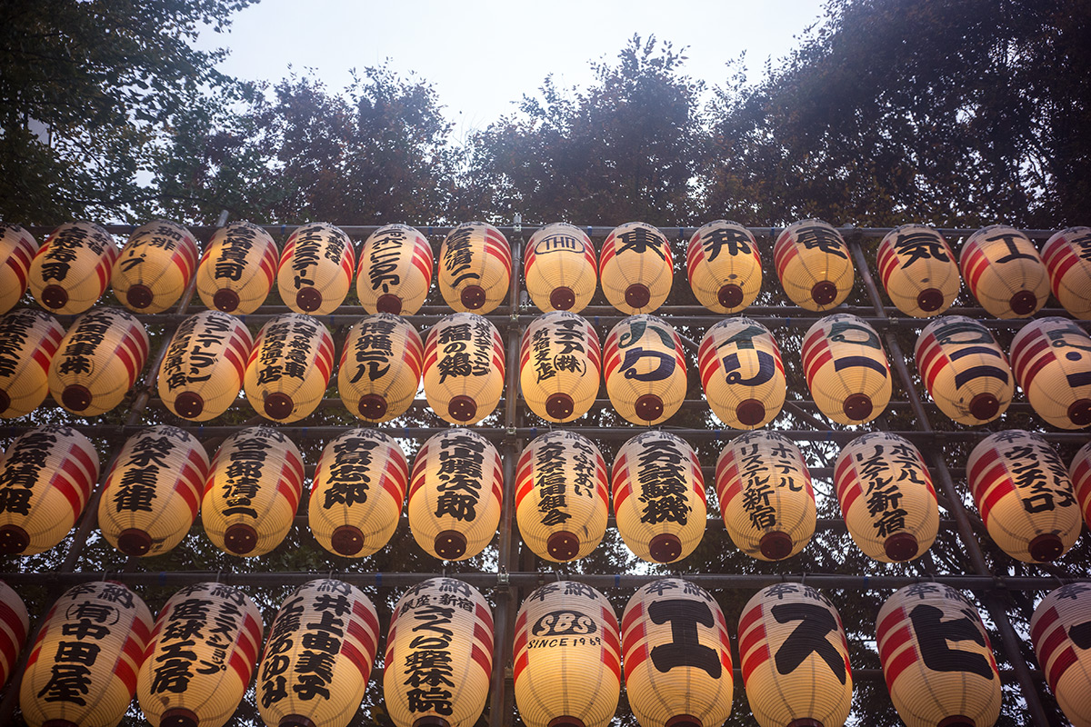 新宿 花園神社の酉の市 w/ Meyer Gorlitz Weitwinkel Doppel Anastigmat 1:4.5 f=4cm - 2016年11月23日撮影