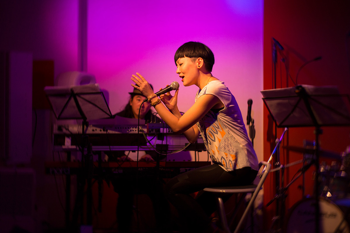 小林楓＠東京レコ発ライブ w/ NEW Petzval 58 BOKEH CONTROL ART LENS / 1:1.9/58mm - 2016-12-11