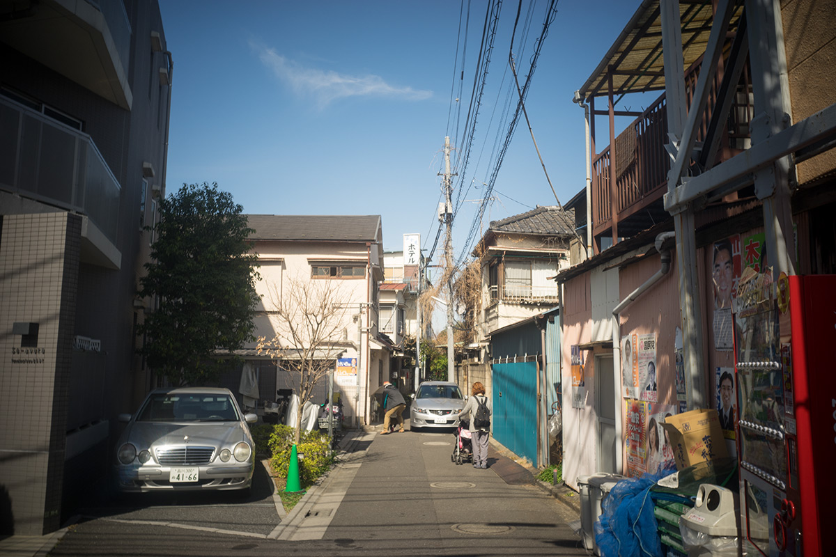 谷根千 w/ Meopta Largor 1:6.8 f=30mm - 2017年2月26日撮影