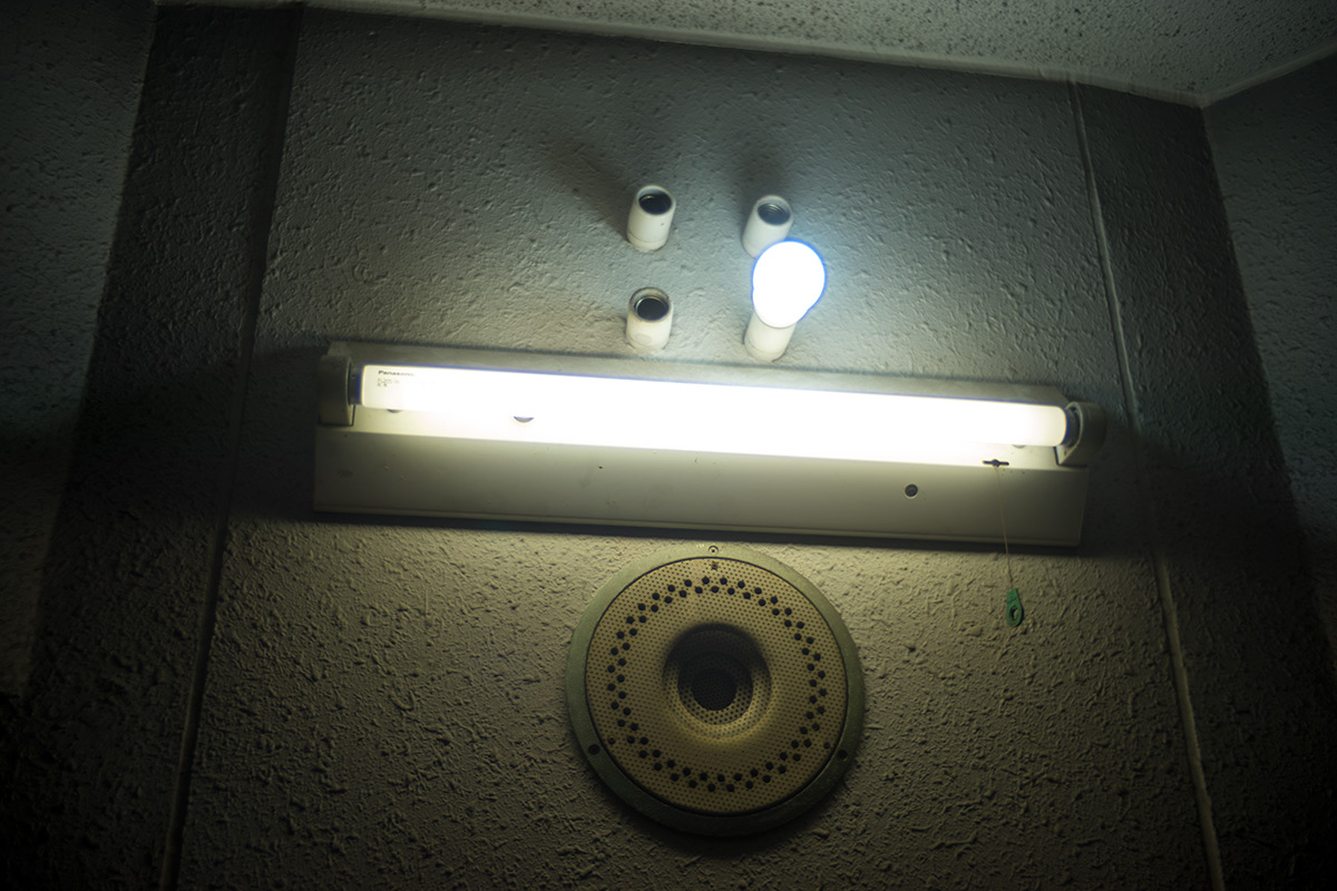 黒川紀章設計 BC25 中銀カプセルタワービル w/ P.ANGENIEUX PARIS F.35 1:2,5 RETROFOCUS TYPE R1 - 2017年6月11日撮影