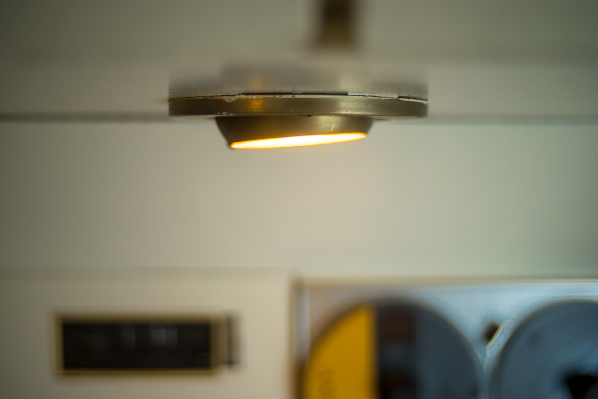 黒川紀章設計 BC25 中銀カプセルタワービル w/ P.ANGENIEUX PARIS F.35 1:2,5 RETROFOCUS TYPE R1 - 2017年6月11日撮影