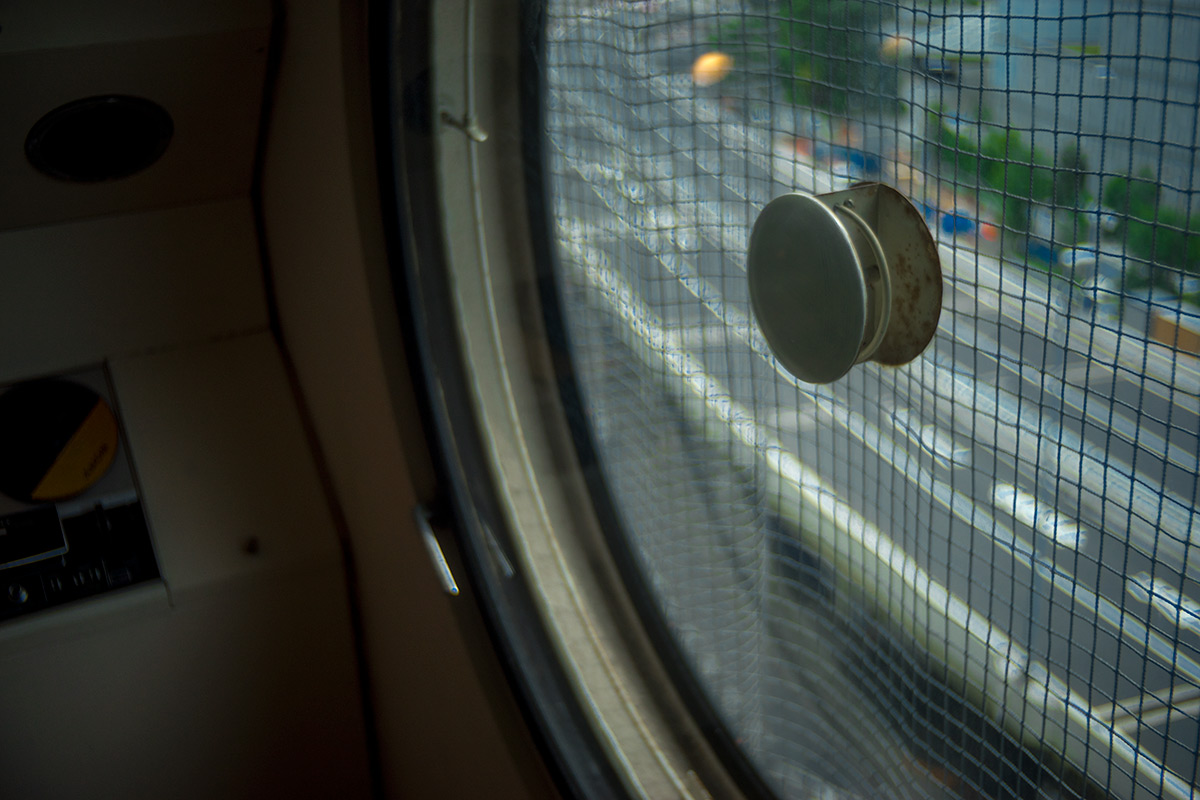 黒川紀章設計 BC25 中銀カプセルタワービル w/ P.ANGENIEUX PARIS F.35 1:2,5 RETROFOCUS TYPE R1 - 2017年6月11日撮影