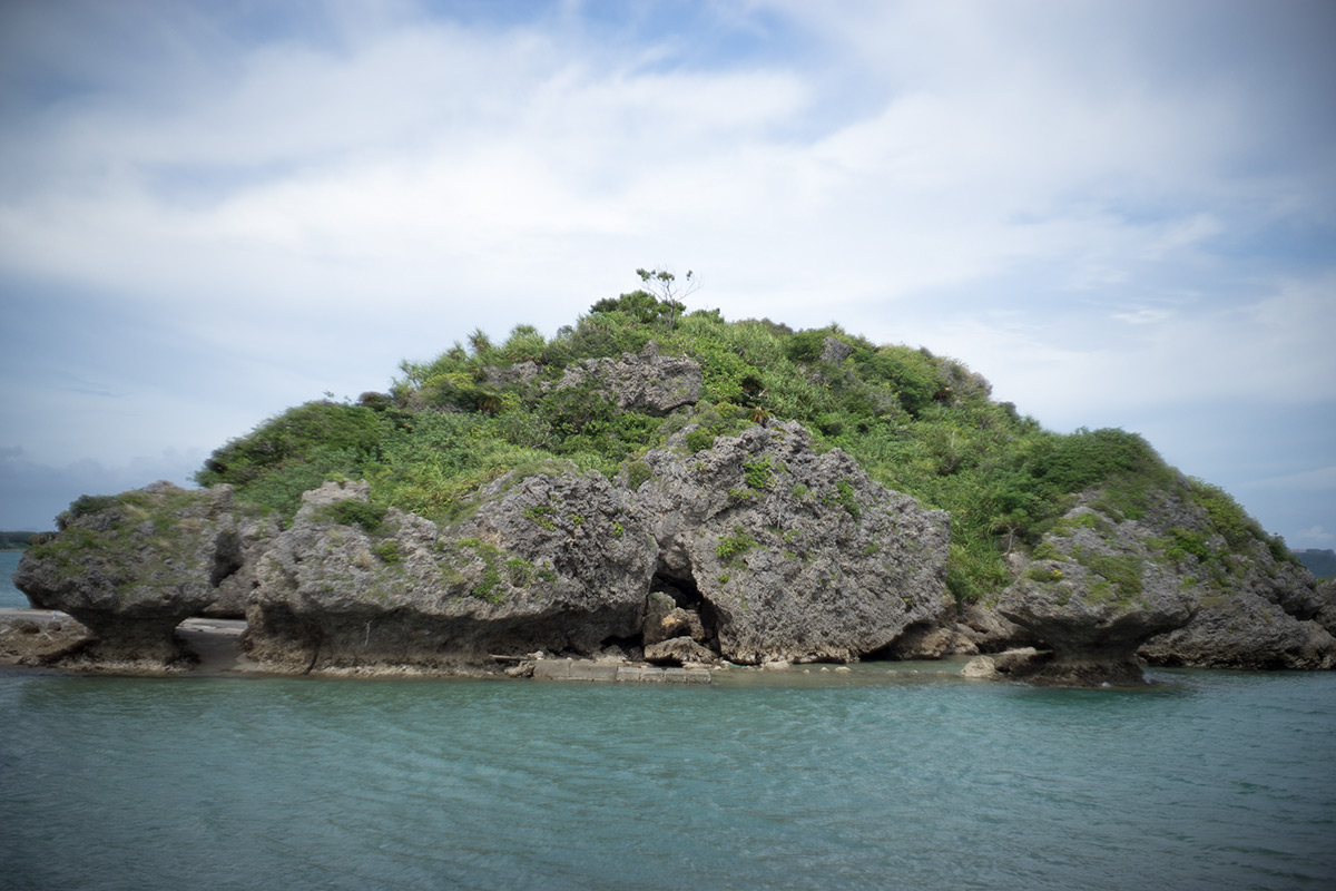 沖縄本島 w/ Voigtlander NOKTON 1:1.5/50 - 2017年10月13日撮影