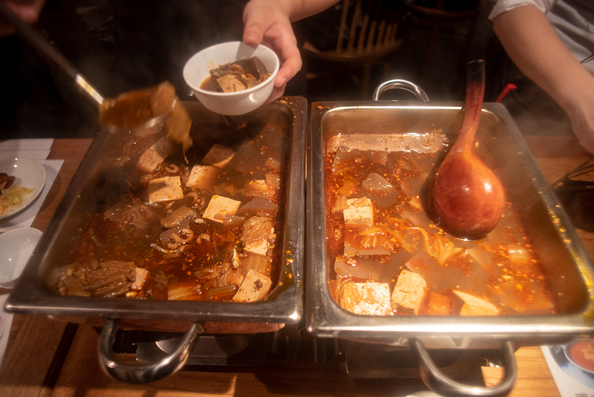 黒猫夜：台湾イベント w/ FORMULA 5 MC 24mm F2.5 by Mitake - 2018-10-27