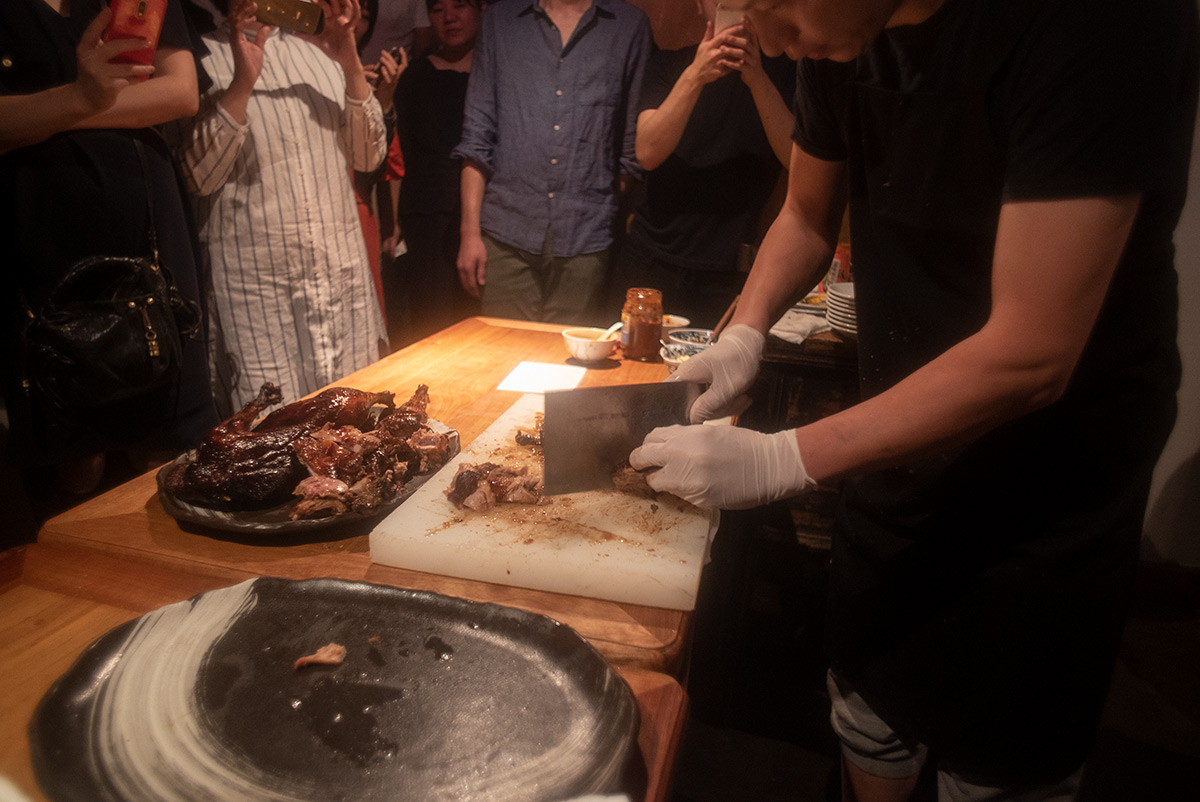 黒猫夜：台湾イベント w/ FORMULA 5 MC 24mm F2.5 by Mitake - 2018年10月27日撮影