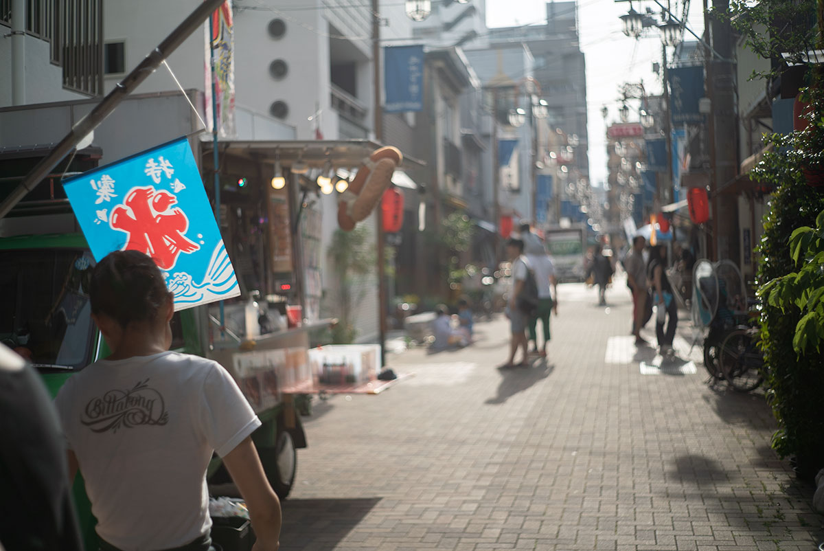 徒蔵（カチクラ）モノマチ w/ KONISHIROKU HEXANON 1:2 f=48mm - 2019-04-26