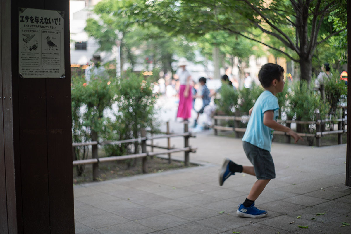 徒蔵（カチクラ）モノマチ w/ KONISHIROKU HEXANON 1:2 f=48mm - 2019年4月26日撮影
