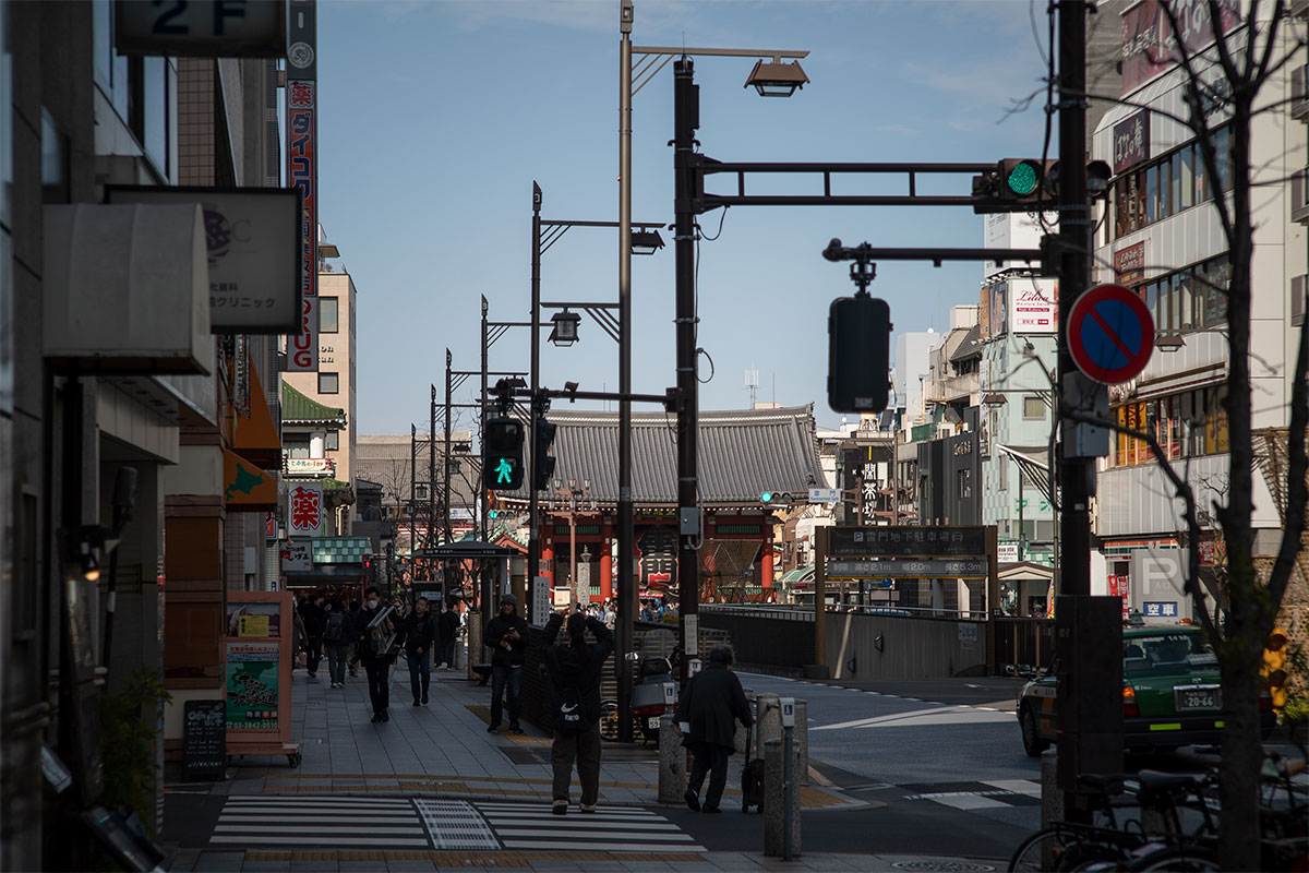 Rodenstock Rotelar f:4/85mm で浅草を撮影