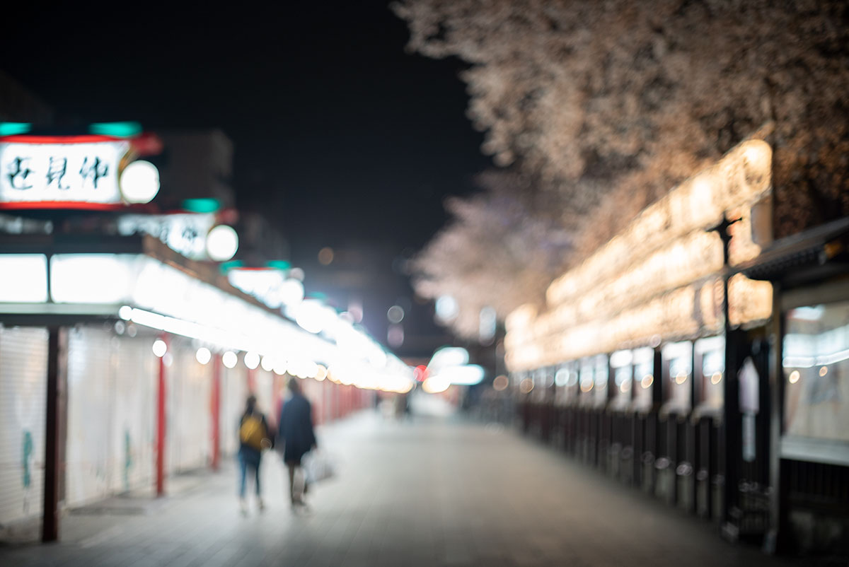 AUTO MIRANDA EC 1:1.8 f=50mm で浅草寺の桜を撮影