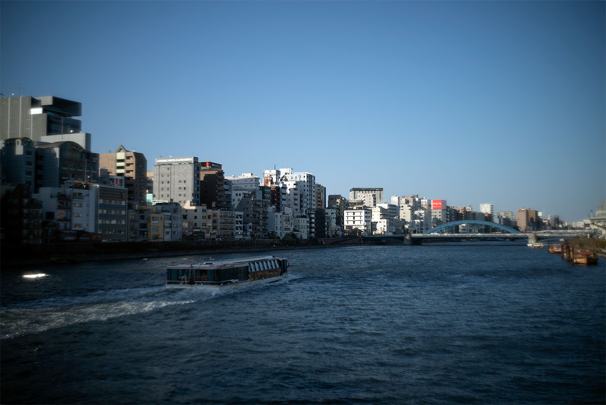 OKAYA OPTIK. Highkor 1:1.8 f=40mm で、台東区を撮影。