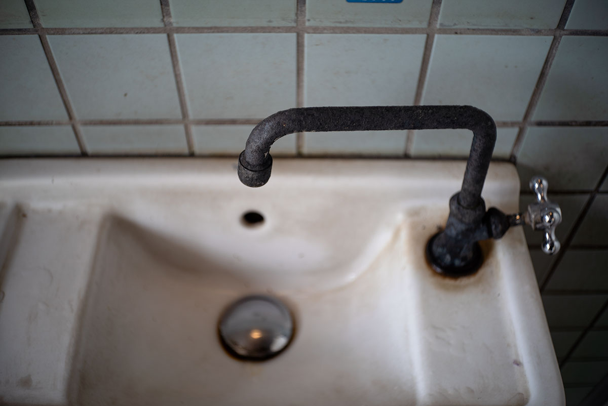 Kowa Optical Works Prominar F.C. 1:2.8 f=35mm で雲仙観光ホテルを撮影。