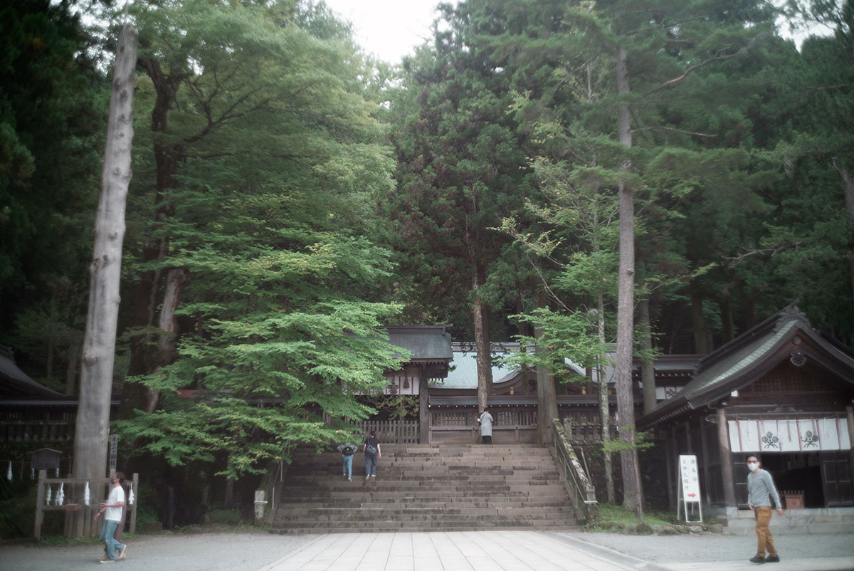 蓼科 w/ Olympus H.Zuiko F.C. 1:2 f=3.5cm - HYPHENED_DATE