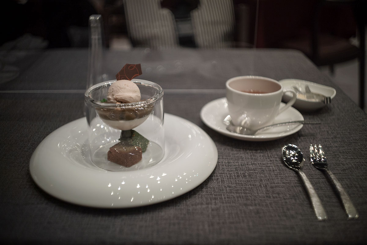 Olympus H.Zuiko F.C. 1:2 f=3.5cm でUniversal Studio Japanを撮影。