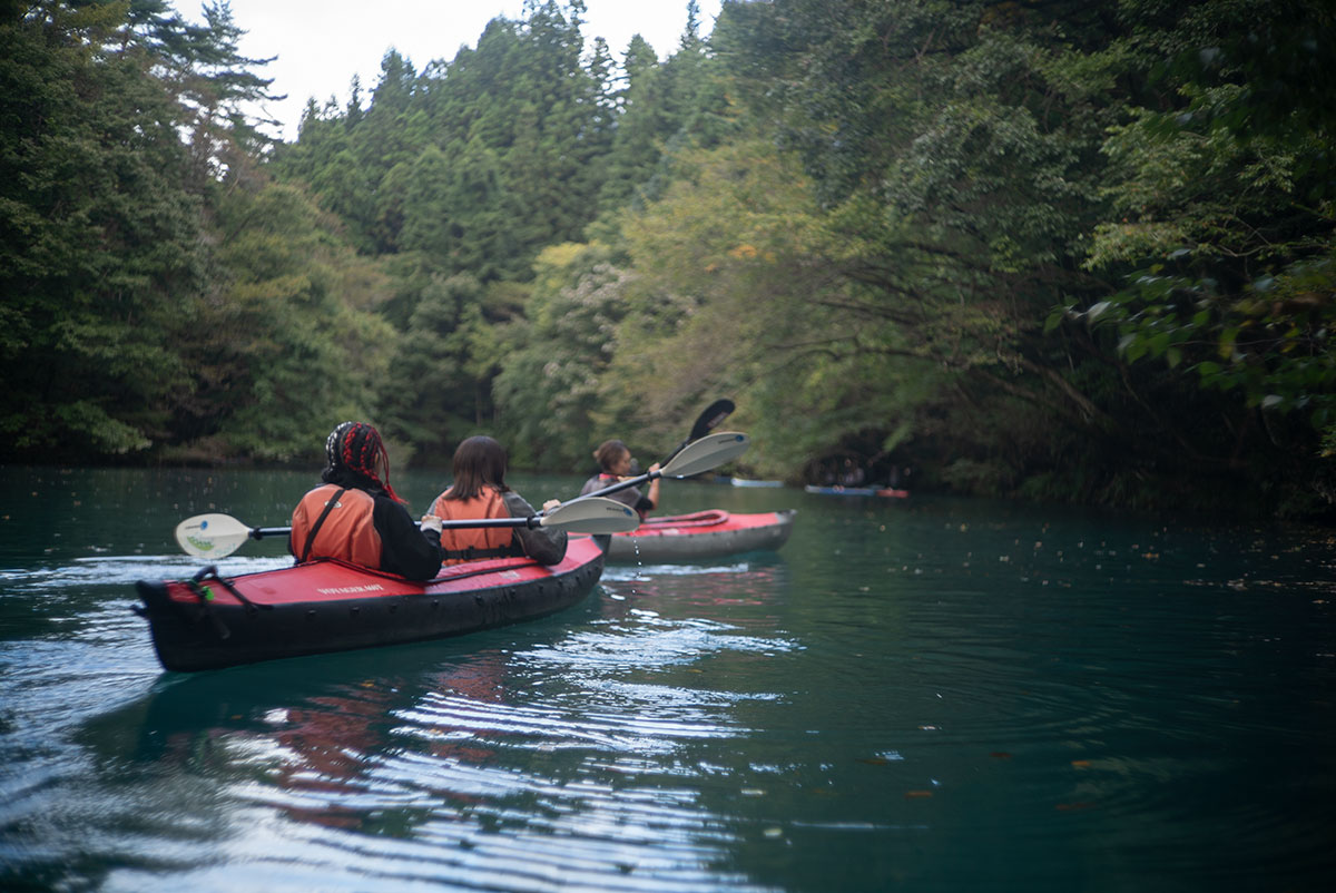 TOKYO KOGAKU UV TOPCOR 1:2 f=50mm で四万温泉を撮影。