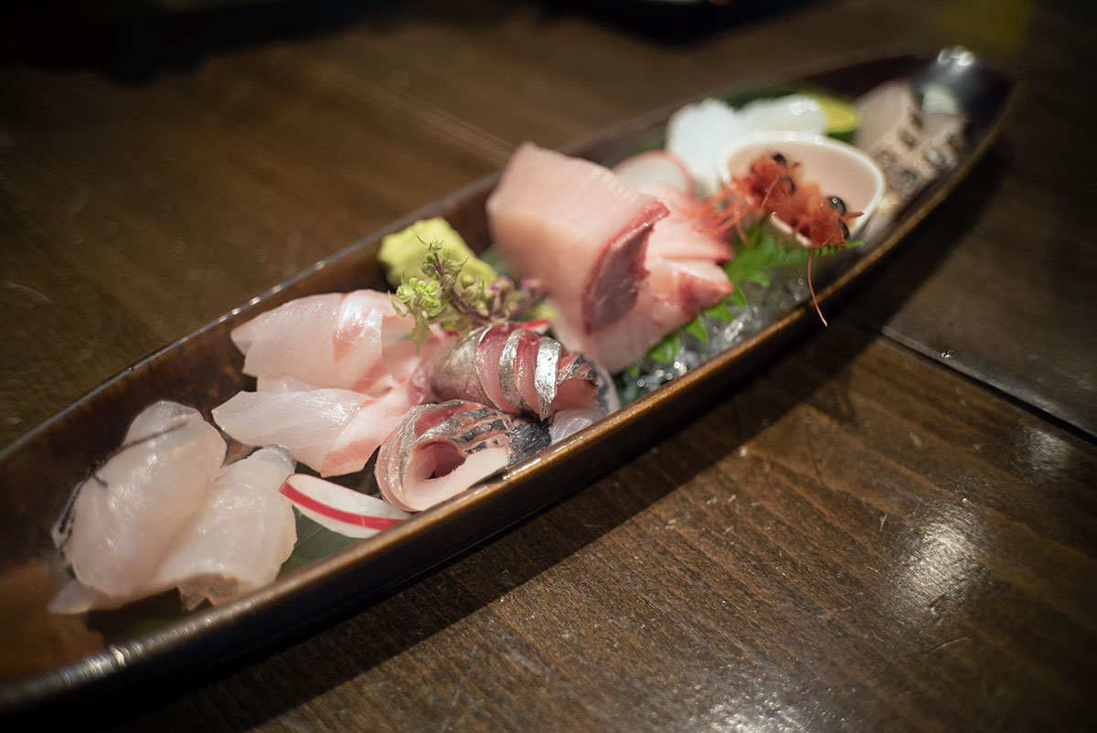 CANON LENS SD 50mm 1:2.8 で石川を撮影。